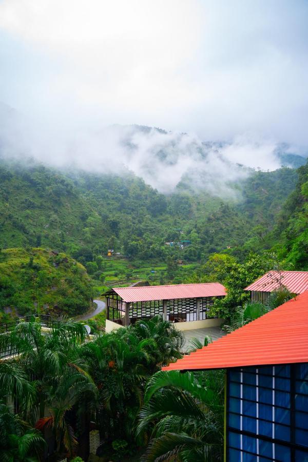 Baandal River Resort A Unit Of Maa Surkunda Devi Audhogik Kshetra Дехрадун Экстерьер фото