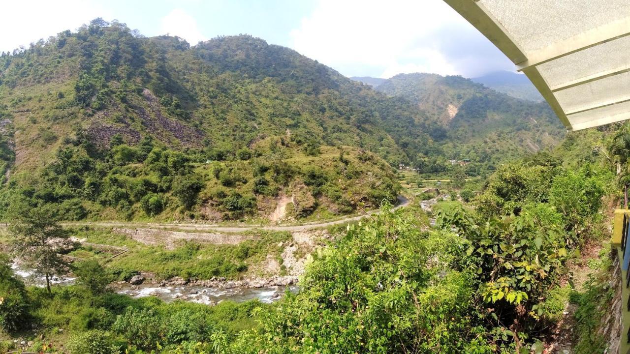 Baandal River Resort A Unit Of Maa Surkunda Devi Audhogik Kshetra Дехрадун Экстерьер фото